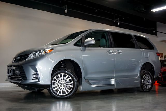 2019 Toyota Sienna *Hanicap Accessible* *VMI Handicap Conversion* *Power Ramp* - 23043305 - 87
