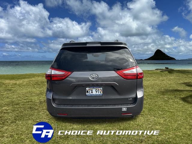 2019 Toyota Sienna LE Automatic Access Seat FWD 7-Passenger - 22672474 - 5