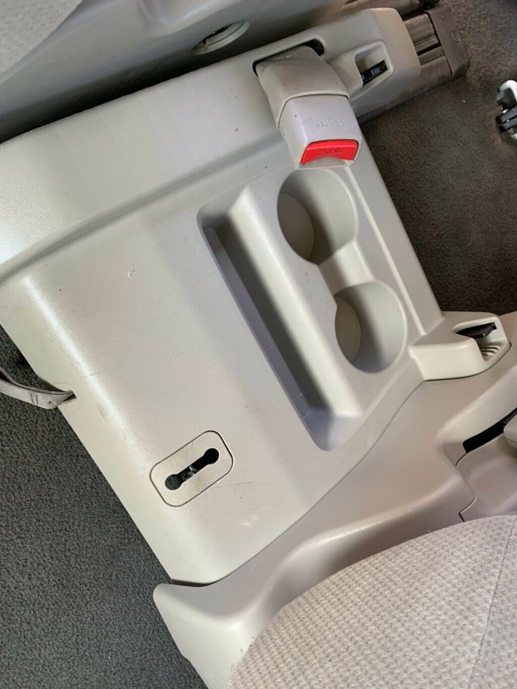 2019 Toyota Sienna LE FWD 8-Passenger - 22989790 - 27