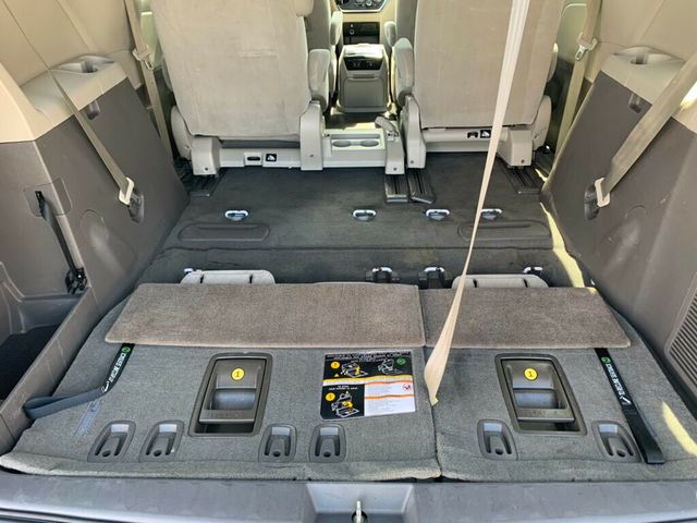 2019 Toyota Sienna LE FWD 8-Passenger - 22989790 - 37