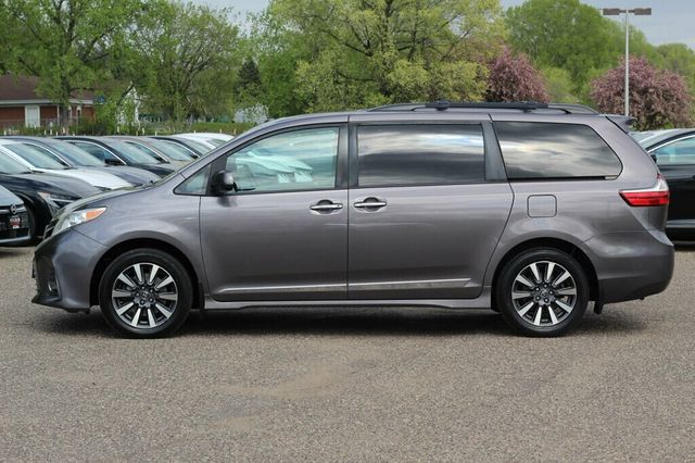 2019 Toyota Sienna ONE OWNER AWD XLE W/ NAVIGATION, MOONROOF, LEATHER - 23018388 - 16