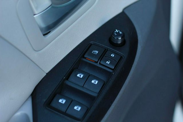 2019 Toyota Sienna ONE OWNER LE 8 PASSENGER - 22981388 - 20