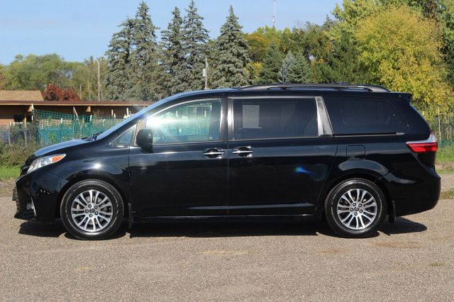2019 Toyota Sienna ONE OWNER XLE PREMIUM W/ REAR BLU-RAY DVD, NAVIGATION, LEATHER - 23089853 - 15