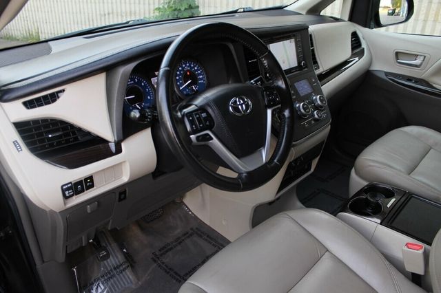 2019 Toyota Sienna ONE OWNER XLE PREMIUM W/ REAR BLU-RAY DVD, NAVIGATION, LEATHER - 23089853 - 22