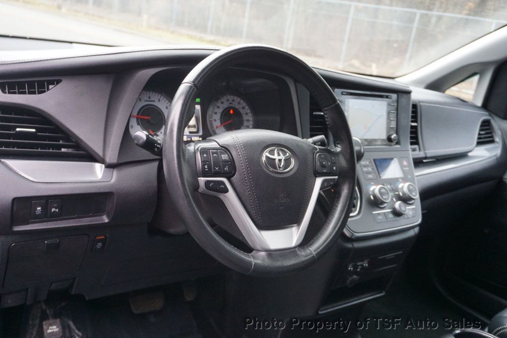 2019 Toyota Sienna SE AWD 7-Passenger CARPLAY NAVI REAR CAMERA SUNROOF LEATHER JBL - 22970402 - 16