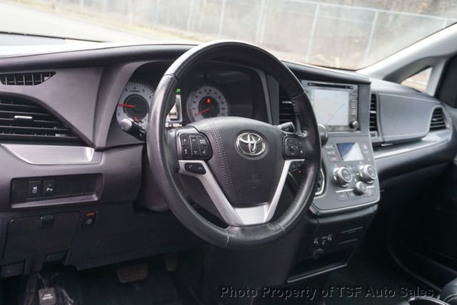 2019 Toyota Sienna SE AWD 7-Passenger CARPLAY NAVI REAR CAMERA SUNROOF LEATHER JBL - 22970402 - 16