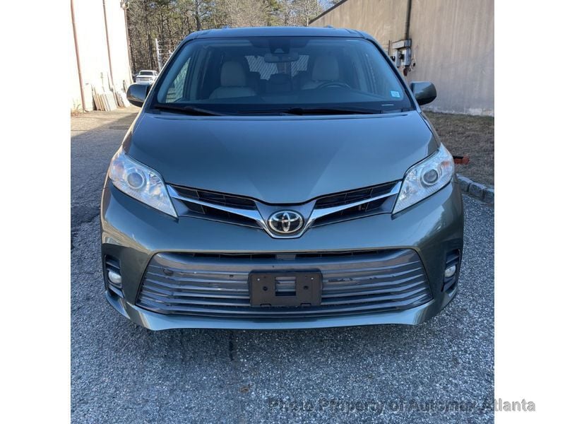 2019 Toyota Sienna XLE - 22750319 - 2