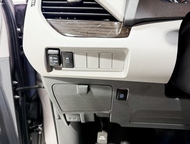 2019 Toyota Sienna XLE Automatic Access Seat FWD 7-Passenger - 22933029 - 13