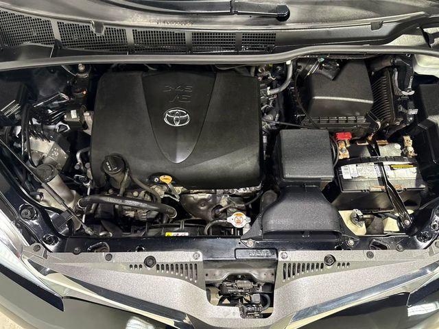 2019 Toyota Sienna XLE Automatic Access Seat FWD 7-Passenger - 23031652 - 30