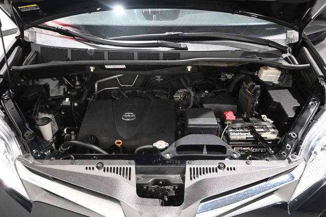 2019 Toyota Sienna XLE Automatic Access Seat FWD 7-Passenger - 23045925 - 35