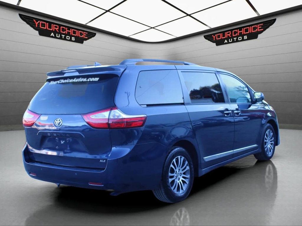 2019 Toyota Sienna XLE Automatic Access Seat FWD 7-Passenger - 22928607 - 6