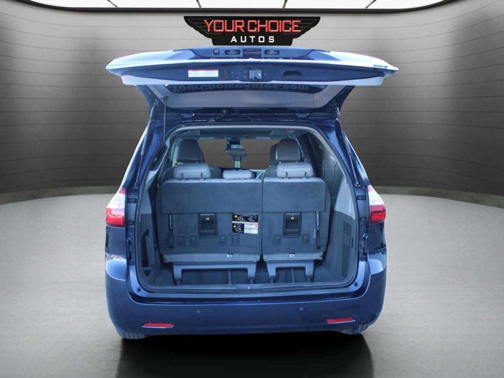 2019 Toyota Sienna XLE Automatic Access Seat FWD 7-Passenger - 22928607 - 8