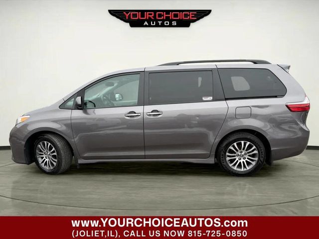 2019 Toyota Sienna XLE Automatic Access Seat FWD 7-Passenger - 22981781 - 1