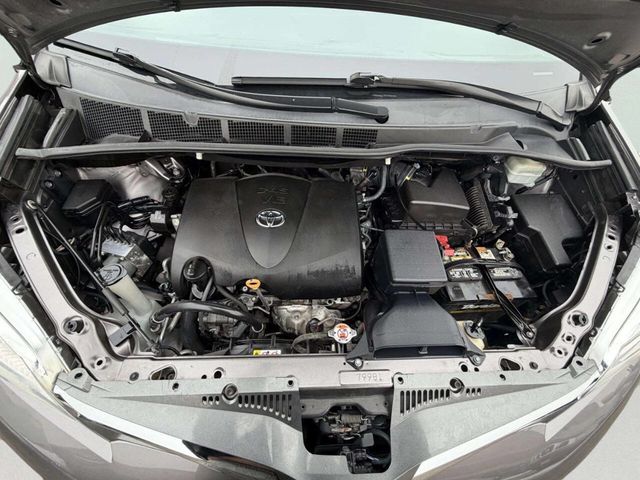 2019 Toyota Sienna XLE Automatic Access Seat FWD 7-Passenger - 22981781 - 32
