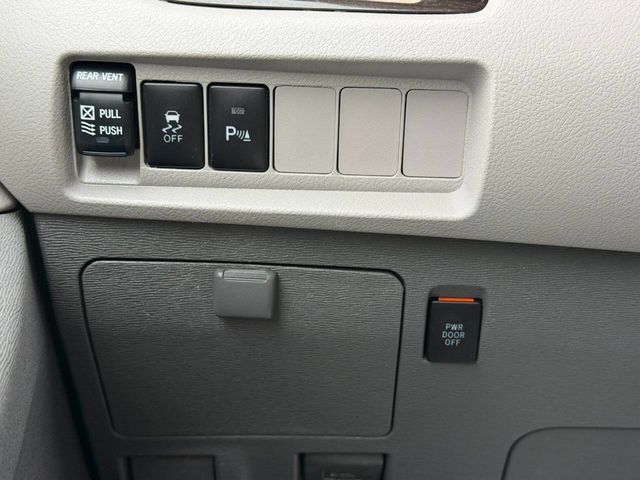 2019 Toyota Sienna XLE Automatic Access Seat FWD 7-Passenger - 22981781 - 39