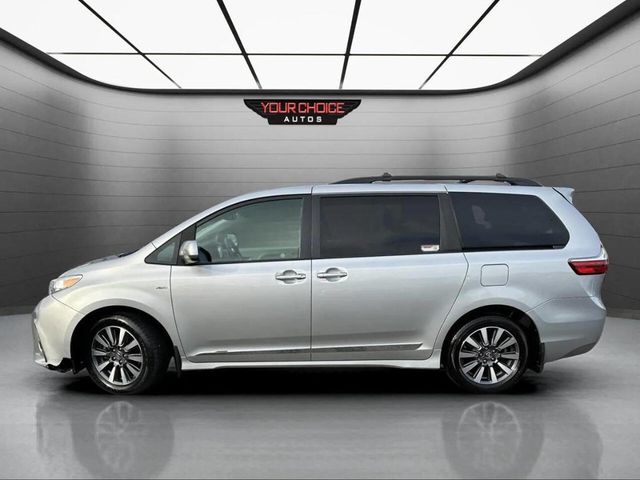 2019 Toyota Sienna XLE AWD 7-Passenger - 22944148 - 1