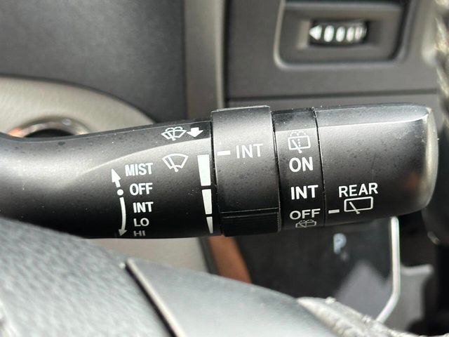 2019 Toyota Sienna XLE AWD 7-Passenger - 22944148 - 37