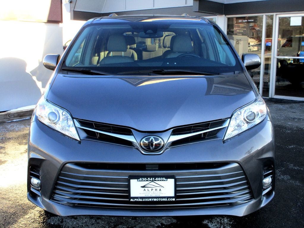 2019 Toyota Sienna XLE AWD 7-Passenger - 22780118 - 5