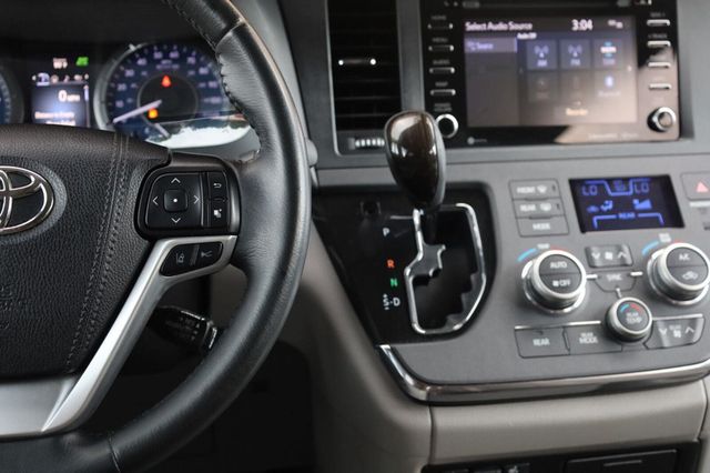 2019 Toyota Sienna XLE Premium - 23074099 - 30