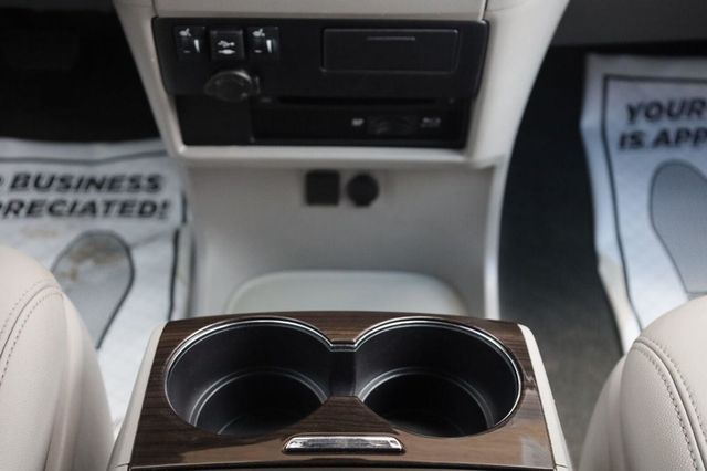 2019 Toyota Sienna XLE Premium - 23074099 - 44