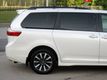 2019 Toyota Sienna XLE Premium AWD 7-Passenger - 23048804 - 10