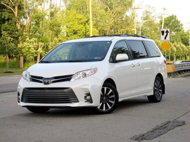 2019 Toyota Sienna XLE Premium AWD 7-Passenger - 23048804 - 2