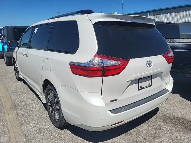 2019 Toyota Sienna XLE Premium AWD 7-Passenger - 23005379 - 1