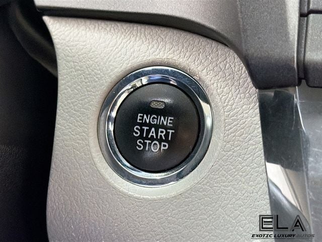 2019 Toyota Sienna XLE Premium AWD 7-Passenger - 23005379 - 36