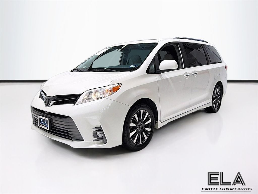 2019 Toyota Sienna XLE Premium AWD 7-Passenger - 23005379 - 40