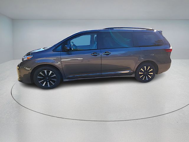 2019 Toyota Sienna XLE Premium AWD, 7-Seater - 22934870 - 1