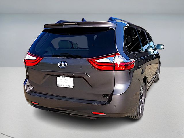 2019 Toyota Sienna XLE Premium AWD, 7-Seater - 22934870 - 4