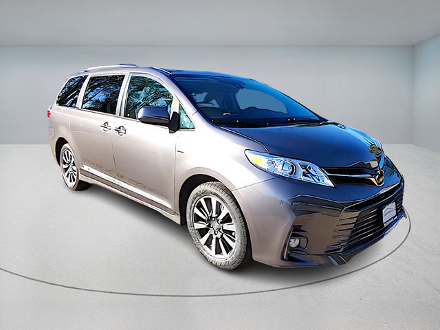 2019 Toyota Sienna XLE Premium AWD, 7-Seater - 22934870 - 7