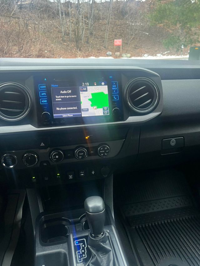 2019 Toyota Tacoma  - 22967998 - 10