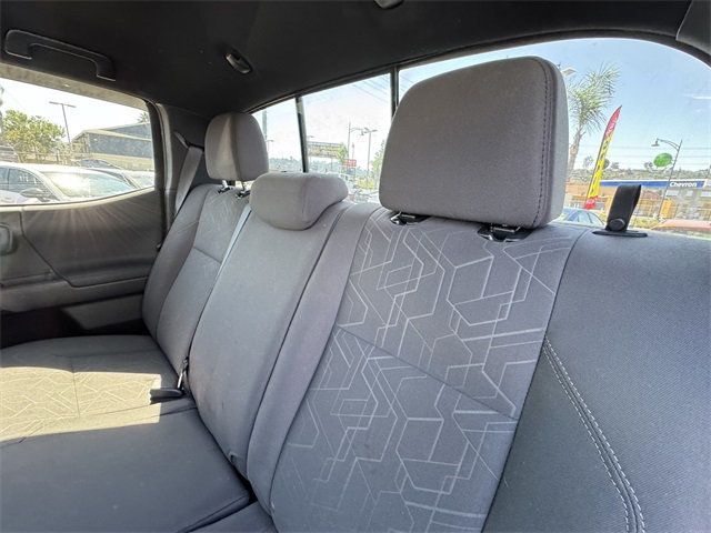 2019 Toyota Tacoma  - 22618506 - 24