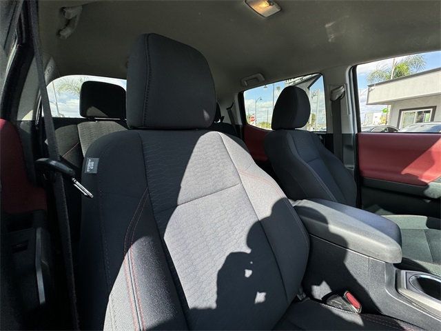 2019 Toyota Tacoma  - 22656881 - 11