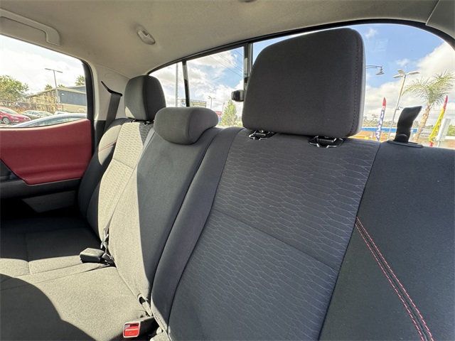 2019 Toyota Tacoma  - 22656881 - 19