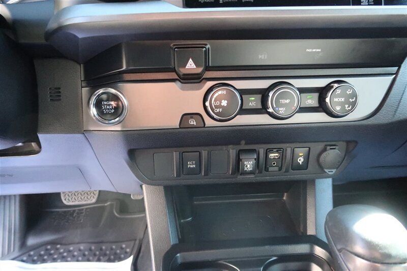2019 Toyota Tacoma  - 22990035 - 8
