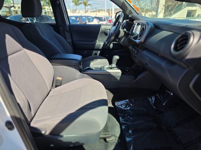 2019 Toyota Tacoma  - 22991927 - 9