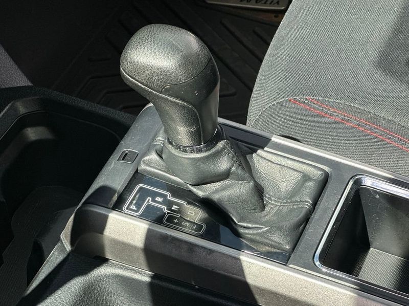 2019 Toyota Tacoma 2WD SR5 Double Cab 5' Bed I4 AT - 23058261 - 17