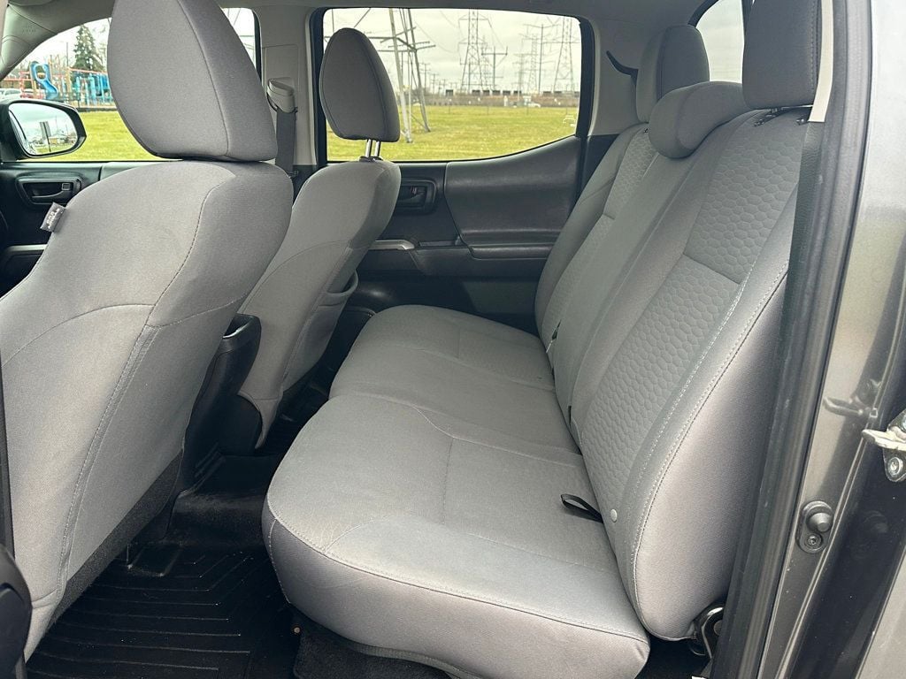 2019 Toyota Tacoma 2WD SR5 Double Cab 5' Bed V6 AT - 22961288 - 12