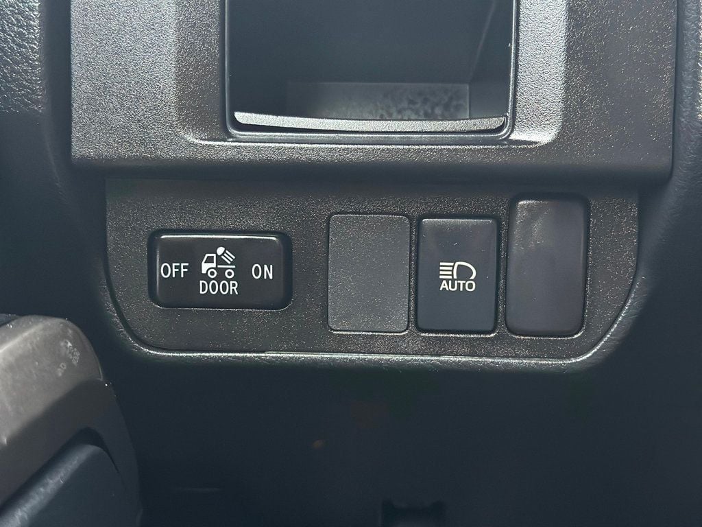 2019 Toyota Tacoma 2WD SR5 Double Cab 5' Bed V6 AT - 22961288 - 19