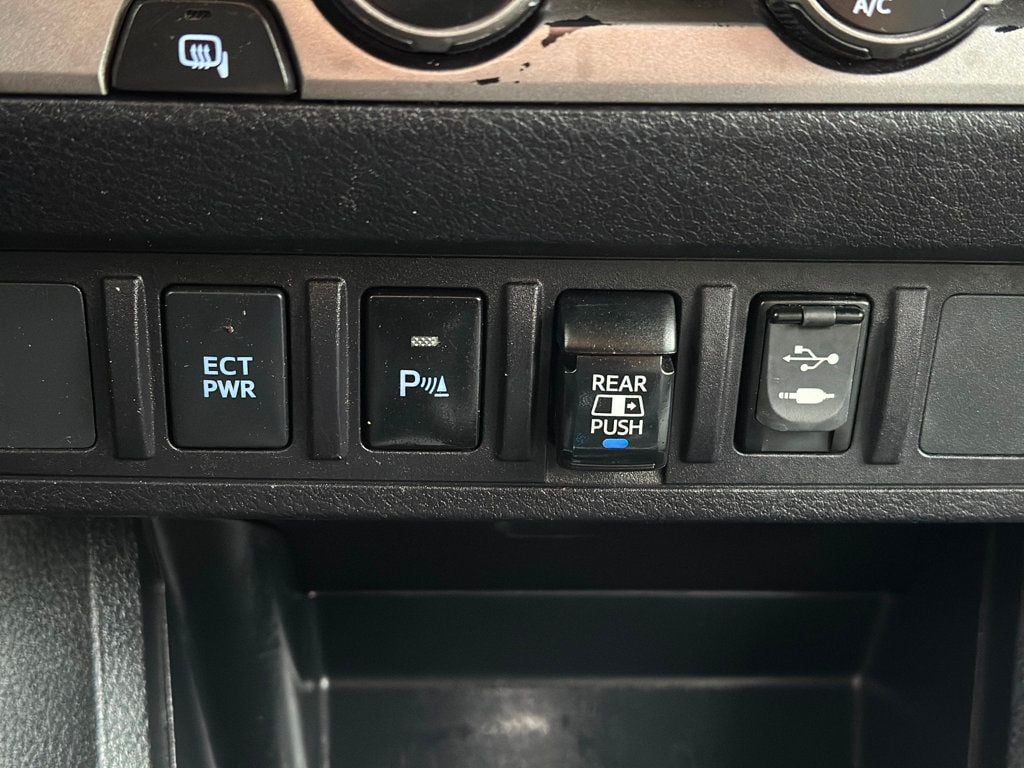 2019 Toyota Tacoma 2WD SR5 Double Cab 5' Bed V6 AT - 22961288 - 24