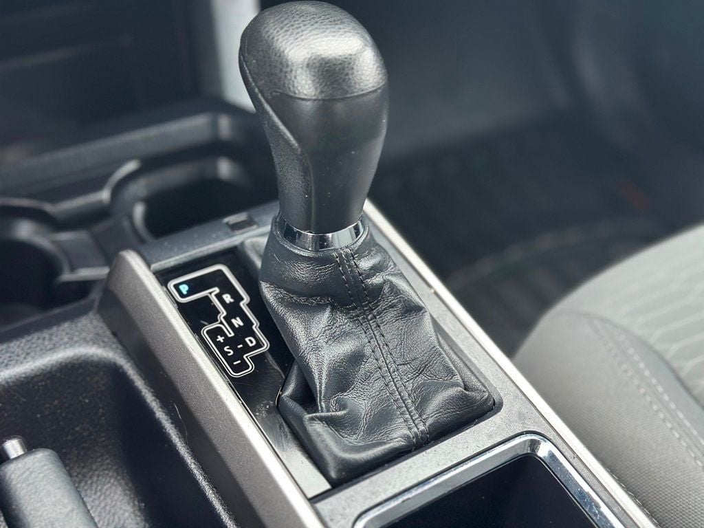 2019 Toyota Tacoma 2WD SR5 Double Cab 5' Bed V6 AT - 22961288 - 25