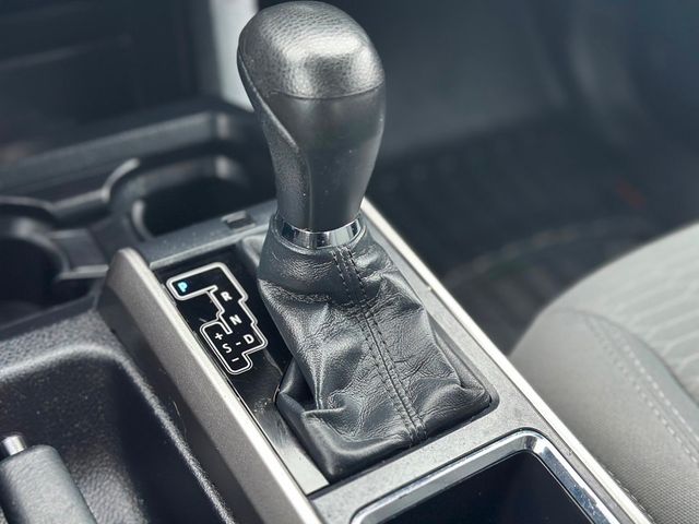 2019 Toyota Tacoma 2WD SR5 Double Cab 5' Bed V6 AT - 22961288 - 25