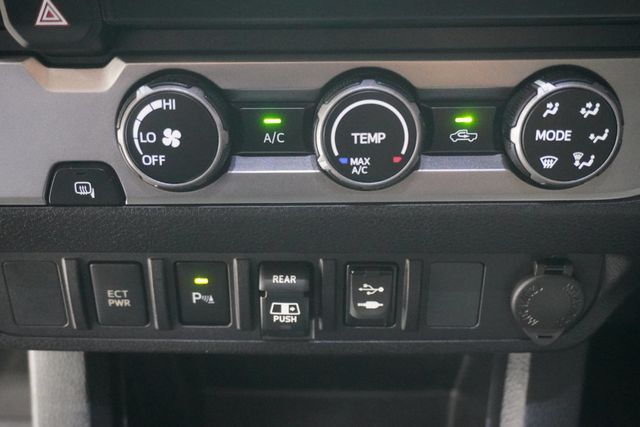 2019 Toyota Tacoma 2WD SR5 Double Cab 5' Bed V6 AT - 23007200 - 19