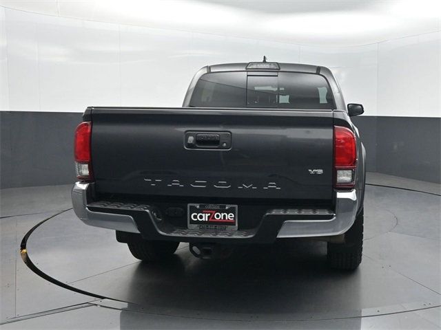 2019 Toyota Tacoma 2WD SR5 Double Cab 5' Bed V6 AT - 22943074 - 32
