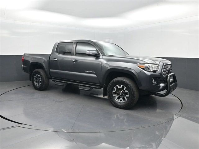 2019 Toyota Tacoma 2WD SR5 Double Cab 5' Bed V6 AT - 22943074 - 35