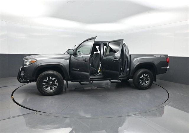 2019 Toyota Tacoma 2WD SR5 Double Cab 5' Bed V6 AT - 22943074 - 40