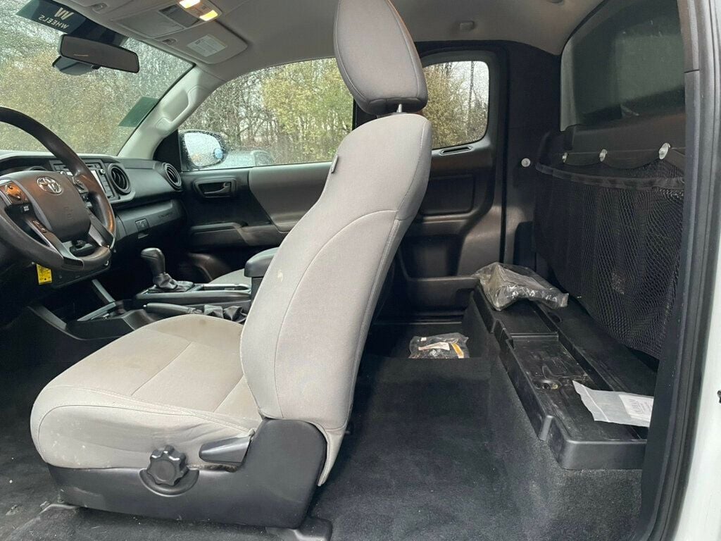 2019 Toyota Tacoma 2WD SR Access Cab 6' Bed I4 AT - 22763149 - 11