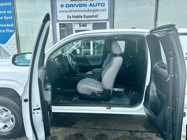 2019 Toyota Tacoma 2WD SR Access Cab 6' Bed I4 AT - 22443384 - 17